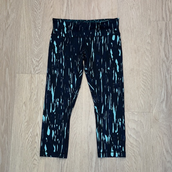 Lululemon Wunder Under Menthol green animal print leggings - Picture 5 of 5